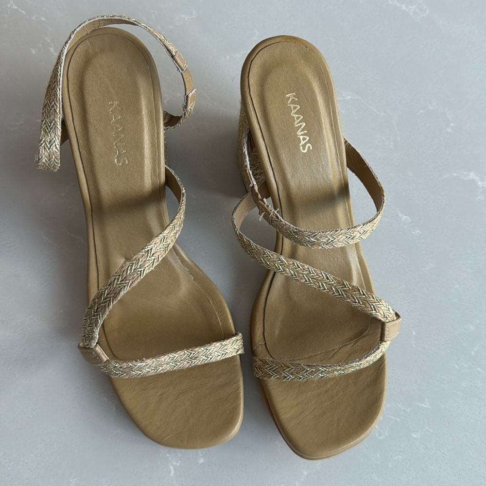 Kannas block healed open toe shoes